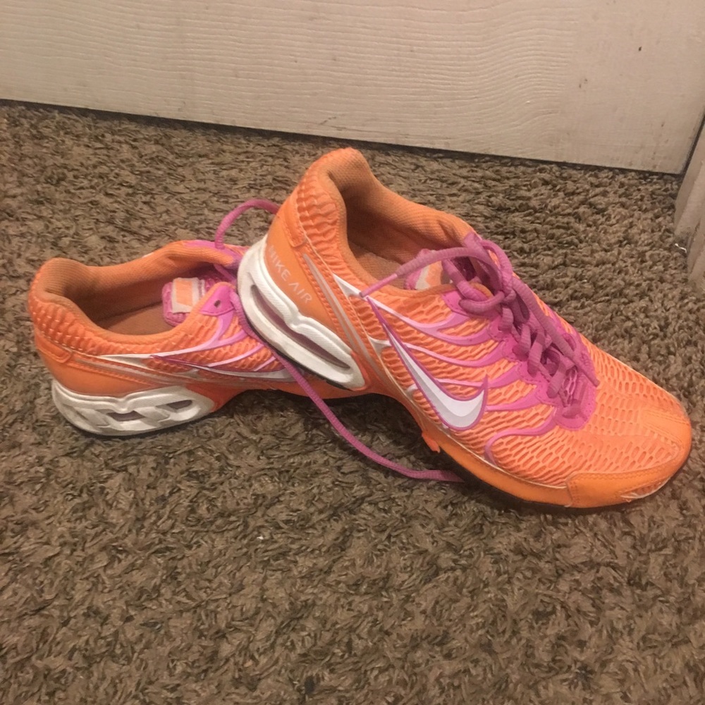 Nike orange active footwear
